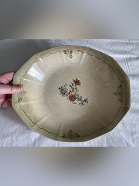 VINTAGE FRENCH SAXON CHINA CO. 12.5” SERVING BOWL CLINCHFIELD POTTERY HALLMARK
